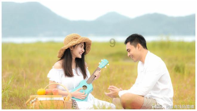 苹果手机怎么设置抖音自己播放下一个视频？游戏画面